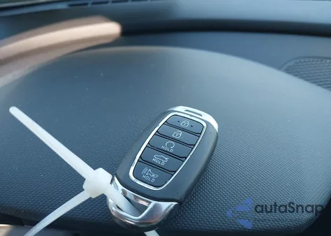 2023 Hyundai Elantra N Line z USA, uszkodzony, nr VIN KMHLR4AF3PU581327